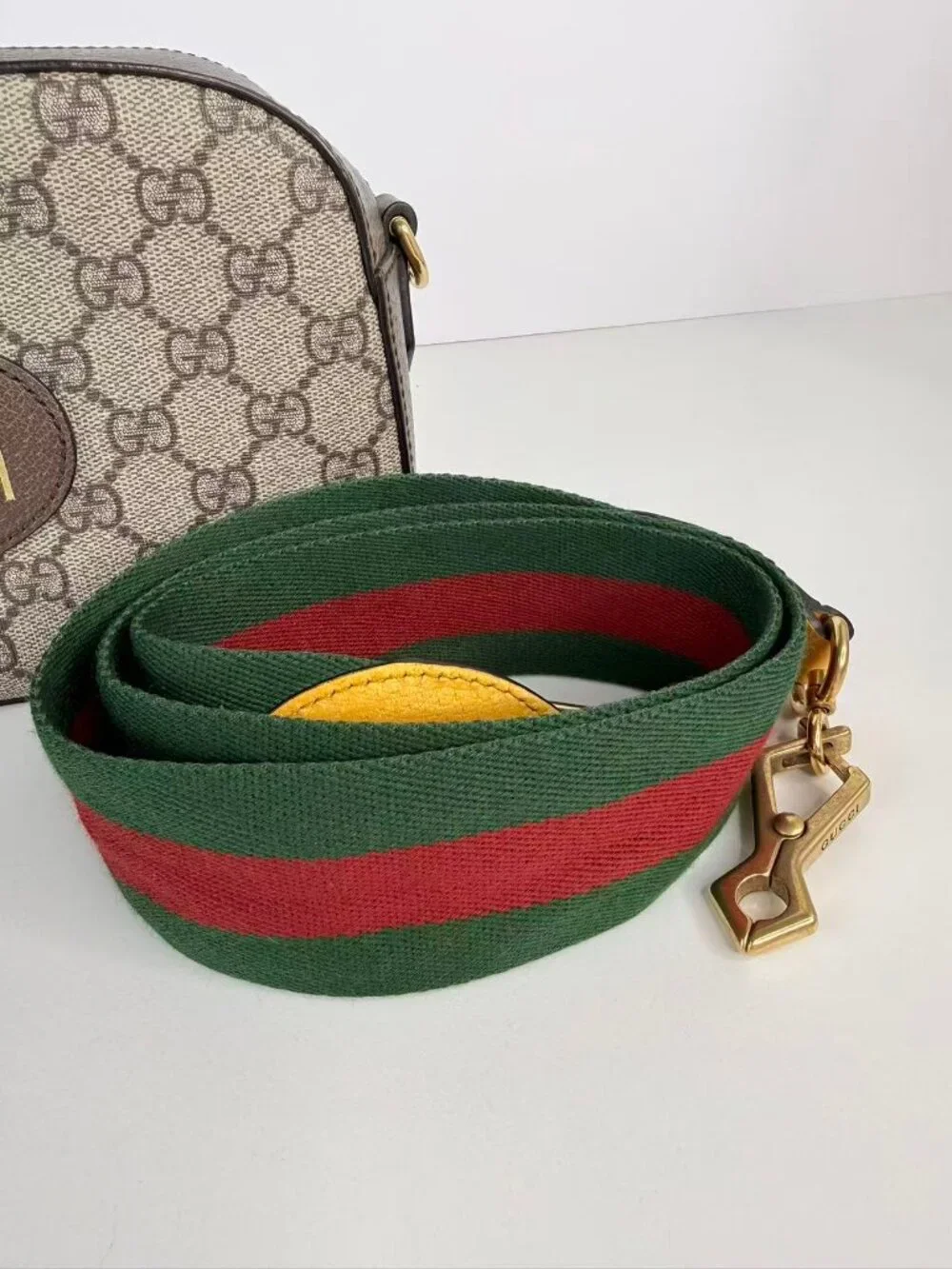 Gucci Neo vintage camera messenger bag